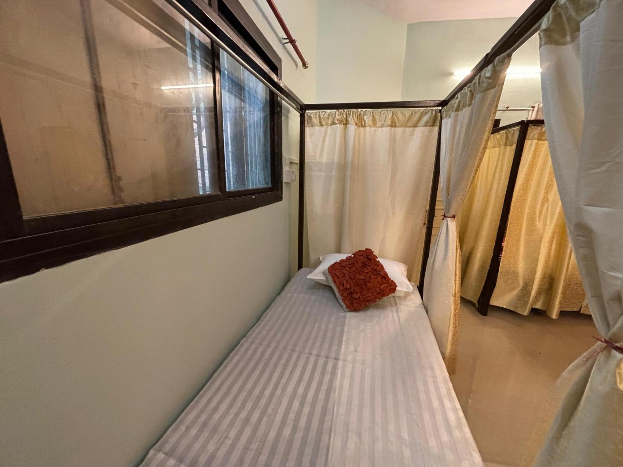 The Noor House Homestay Агра Екстериор снимка